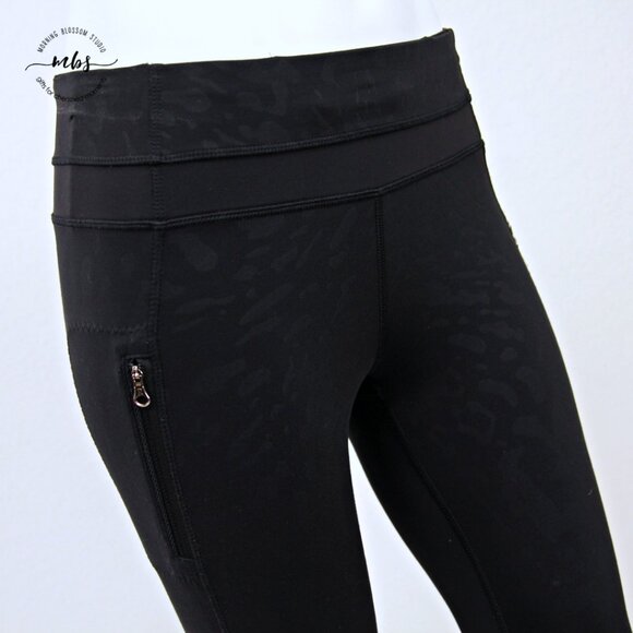Lululemon Camo Mid Rise Zipper Pockets Cropped Leggings Black Women 6 - Picture 7 of 12